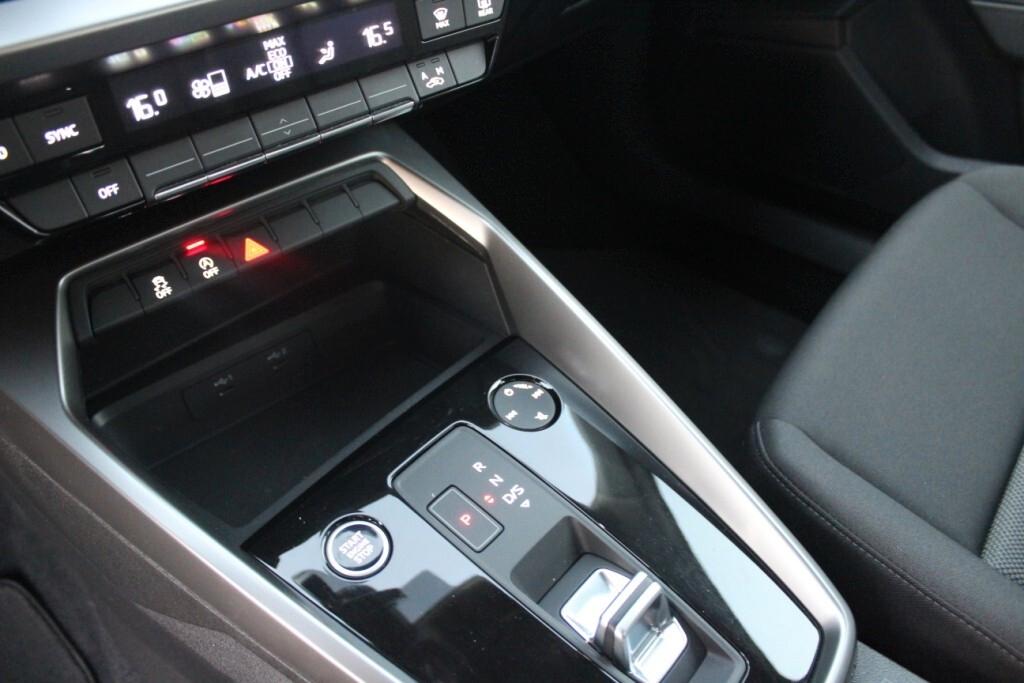 AUDI A3 Sportback 2.0 TDI 115 CV *LED *Carplay