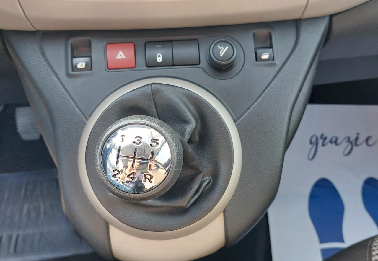 Peugeot Partner 1.6 Diesel 7 posti Neopatentati