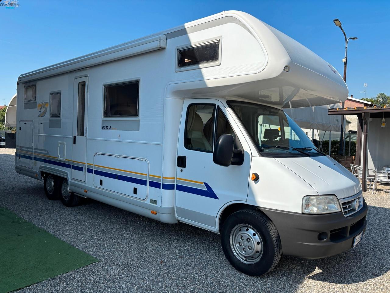 Bürstner A 747-2 ACTIVE - MANSARDATO CON AMPIO GARAGE PATENTE C
