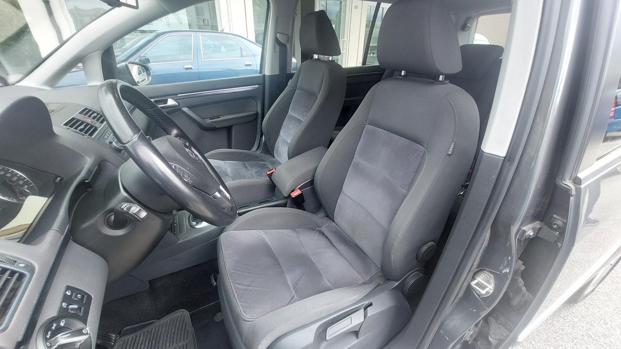 Volkswagen Touran Business 2.0 TDI 170 CV DSG Highline