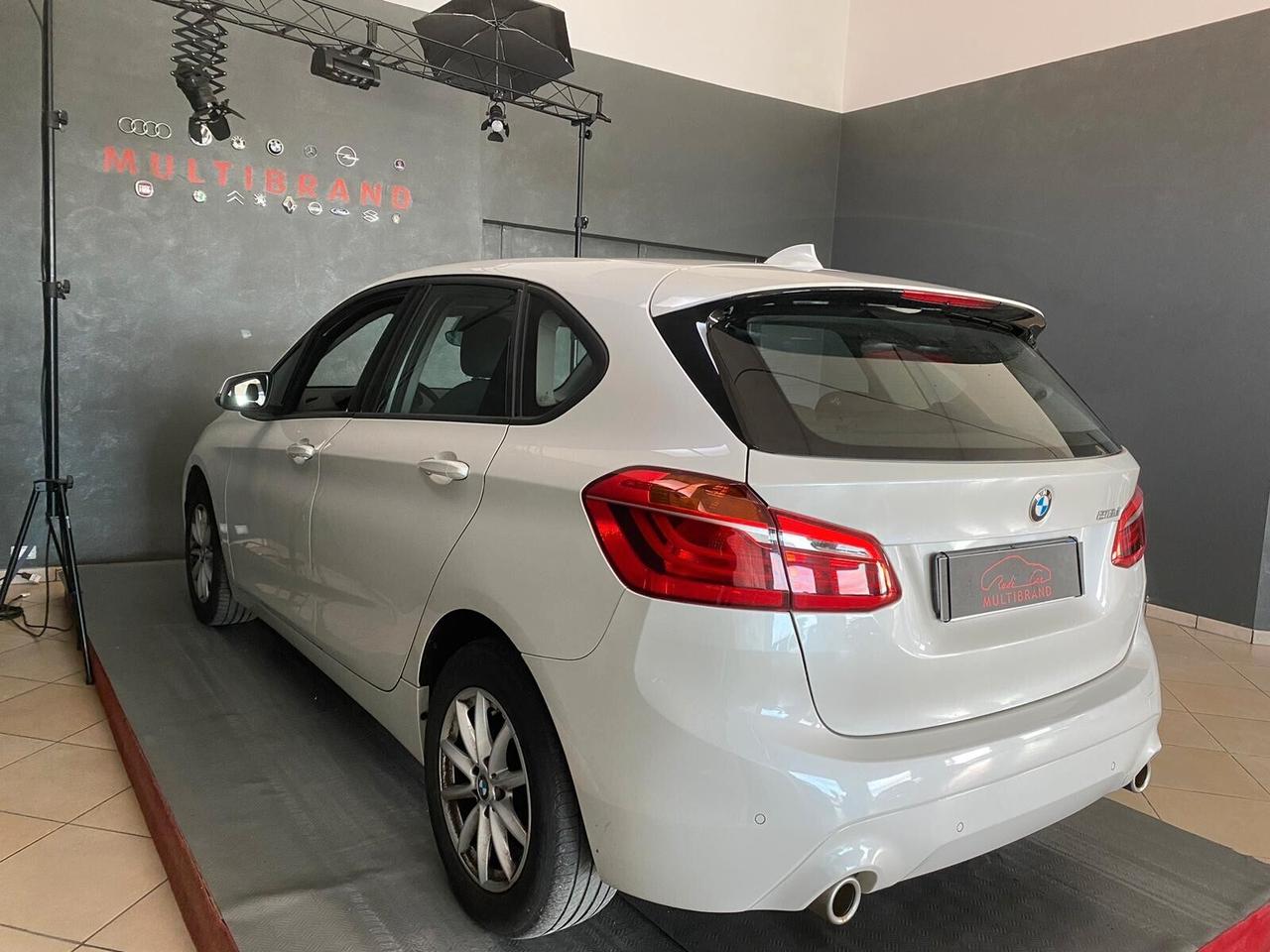 Bmw 2er Active Tourer 218d Active Tourer Luxury