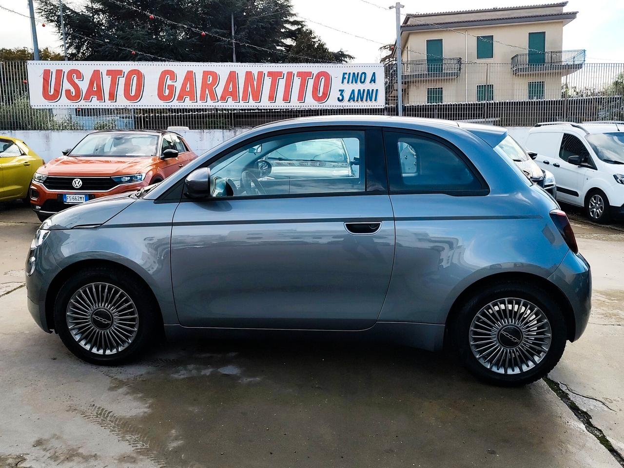 Fiat 500e 3+1