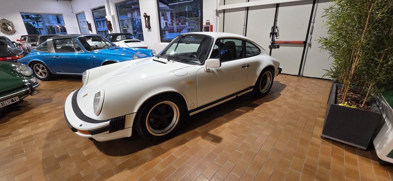 Porsche 911 3200 coupe Book service Asi Oro Conservata