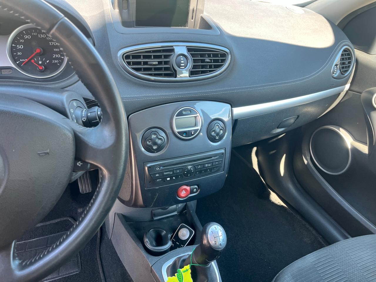 Renault Clio 1.2 16V TCE 100CV 5 porte Luxe