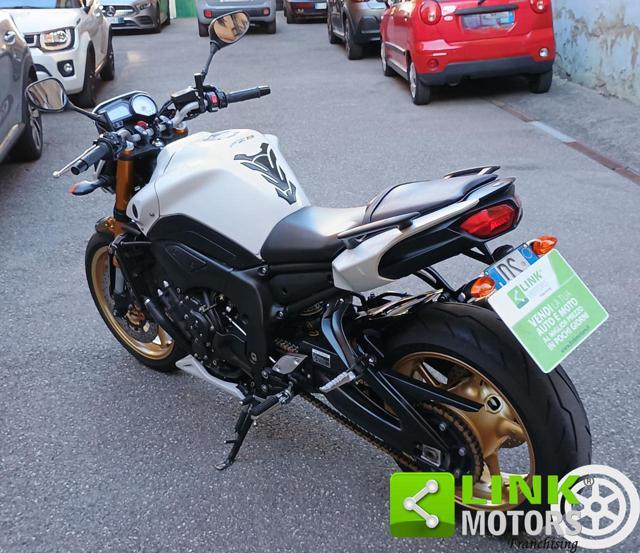 YAMAHA FZ8 FZ8