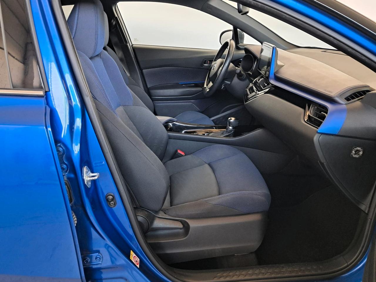 Toyota C-HR 1.8 Hybrid E-CVT Style