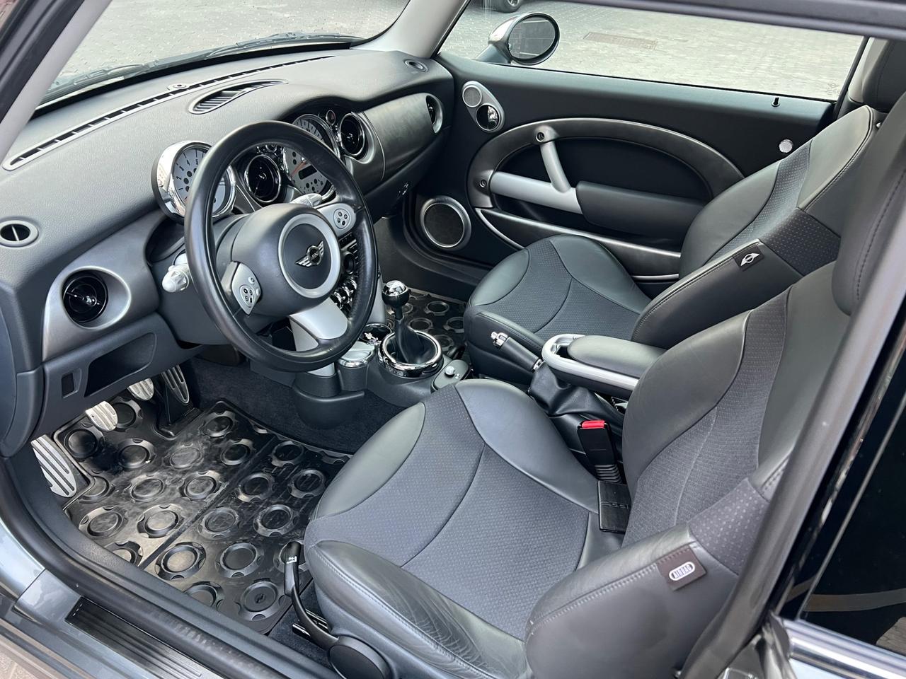 Mini 1.6 16V Cooper S JCW SOLO 45380 KM!!!!