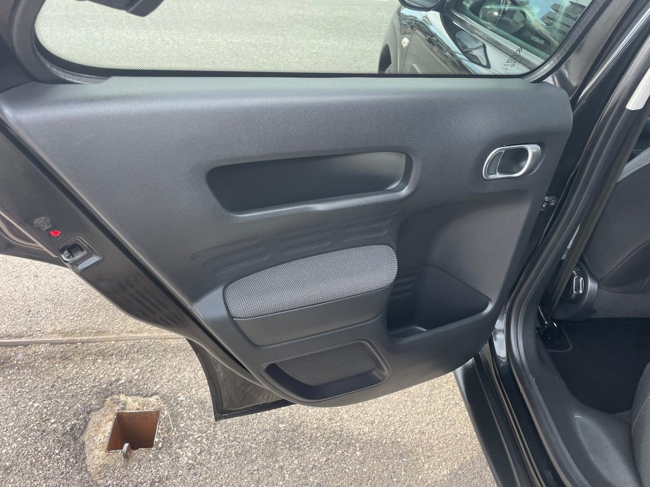 CITROEN C4 CACTUS 1.2 BENZINA 82 (CV) 2015
