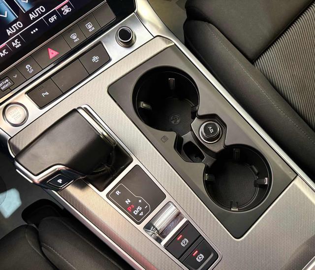 AUDI A6 40 2.0 TDI S tronic Business Design