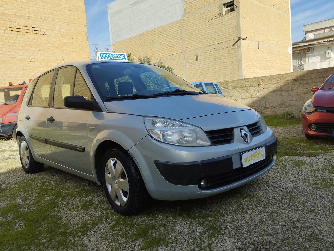 Renault Scenic 1.9 dCi Confort Dynamique