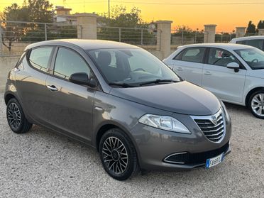Lancia Ypsilon 1.2 69 CV 5 porte GPL Ecochic 30th Anniversary