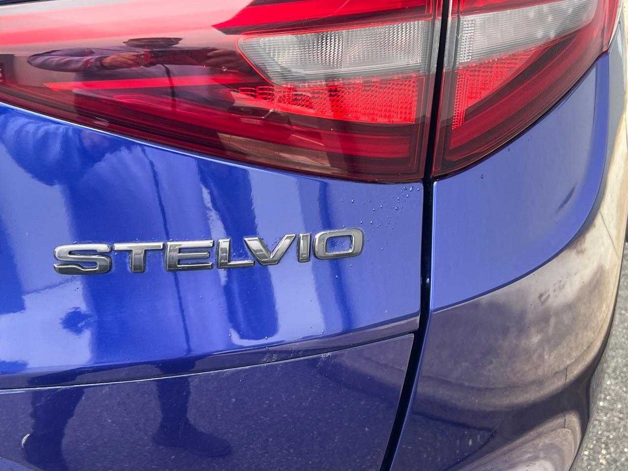 Alfa Romeo Stelvio 2.2 Turbodiesel 210 CV AT8 Q4 Veloce