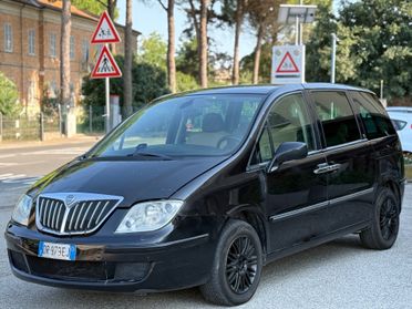 Lancia Phedra 2.2 MJT CA Platino