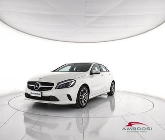 MERCEDES-BENZ CLA sse A 180 d Sport