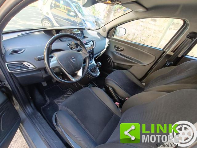 LANCIA Ypsilon 1.2 69 CV 5 porte GPL Ecochic Silver NEOPATENTATI