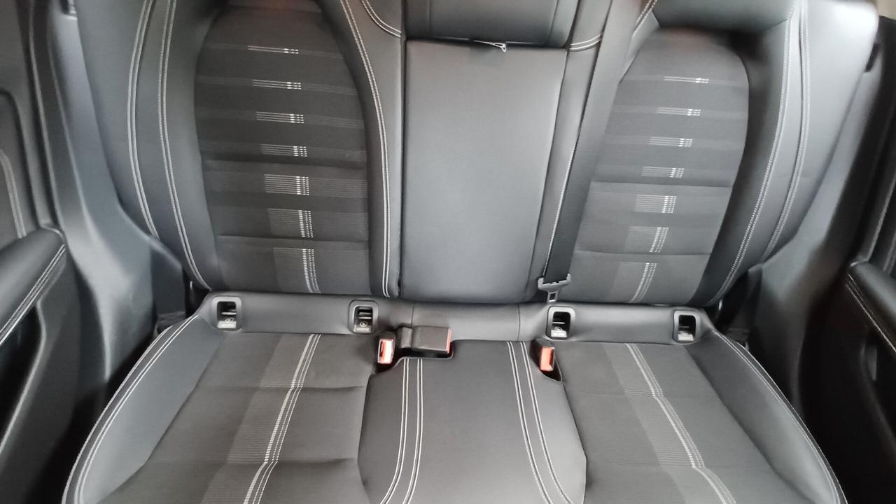 Mercedes-benz GLA 200 d Automatic 4Matic Sport