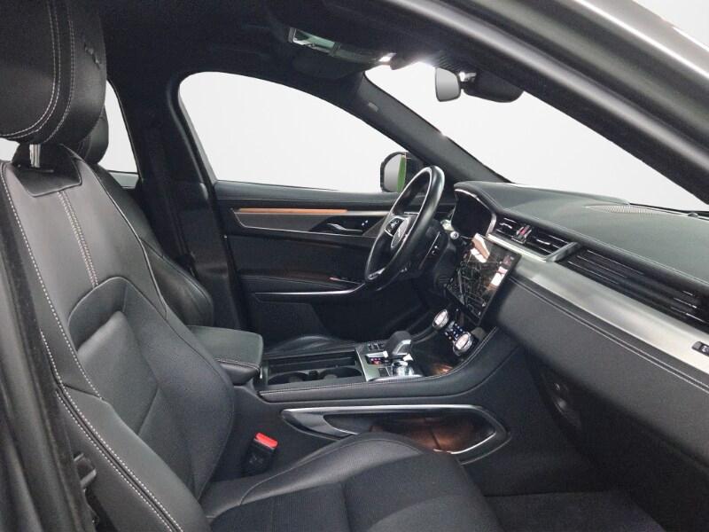 JAGUAR F-Pace (X761) F-Pace 2.0 D 204 CV ...