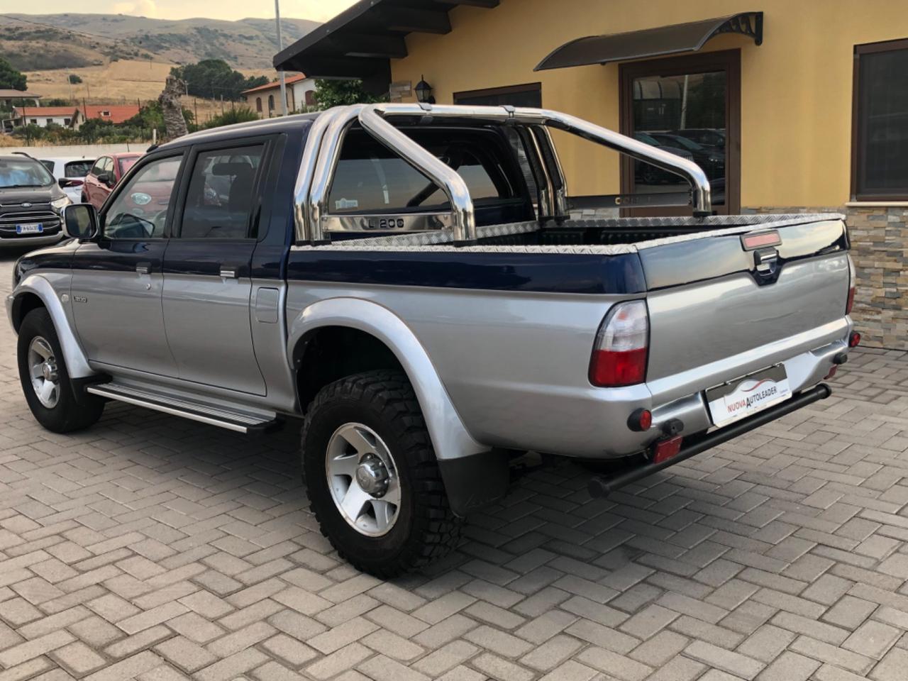 Mitsubishi L200 2.5 TDI 115 cv 4x4 anno 2002