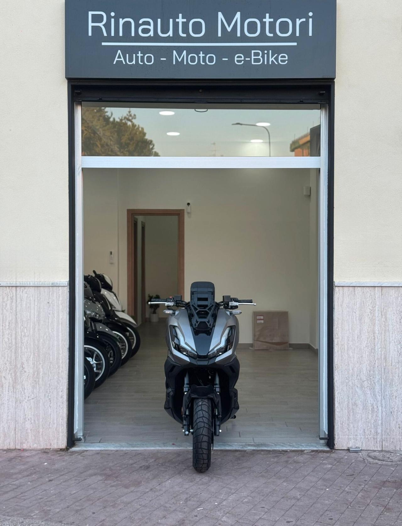Honda ADV 350