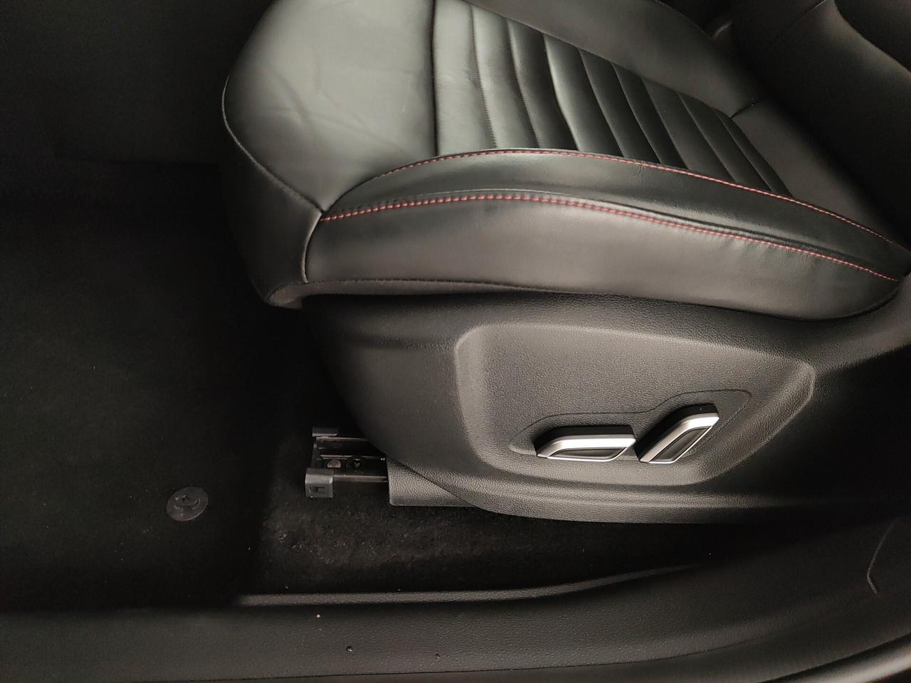 Mg HS 1.5T-GDI AT Luxury