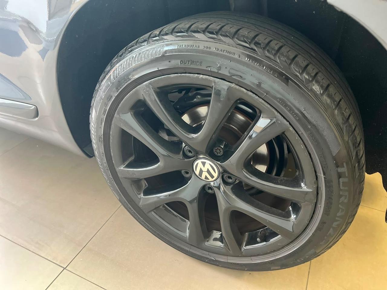 Volkswagen Scirocco 1.4 TSI 160CV