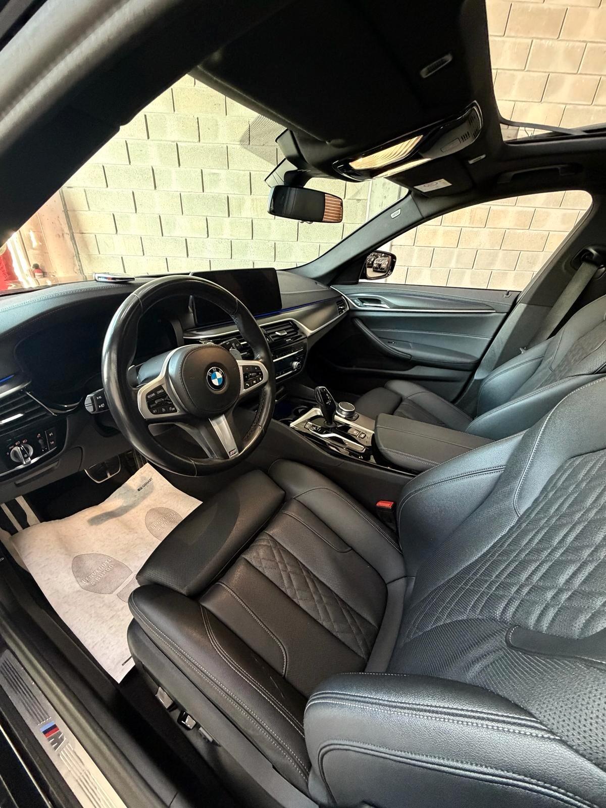 Bmw 518d 48V Touring Msport - FULL OPTIONAL
