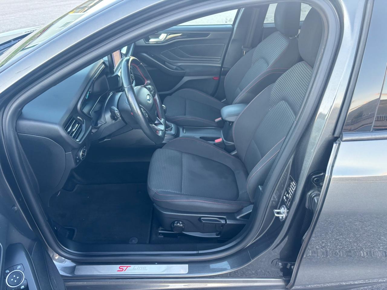 Ford Focus 1.5 TDCi 120 CV Start&Stop ST Line