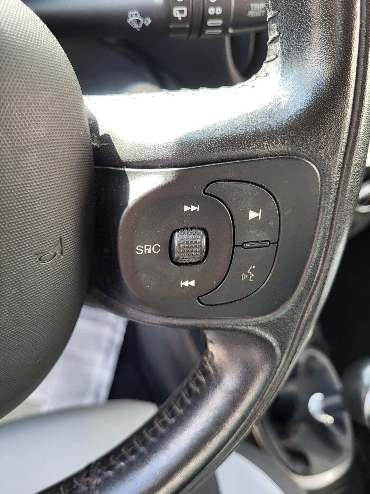 FIAT 500L 1,3 M.JET-KM 85000-4 REVISIONI+TAGLIANDI