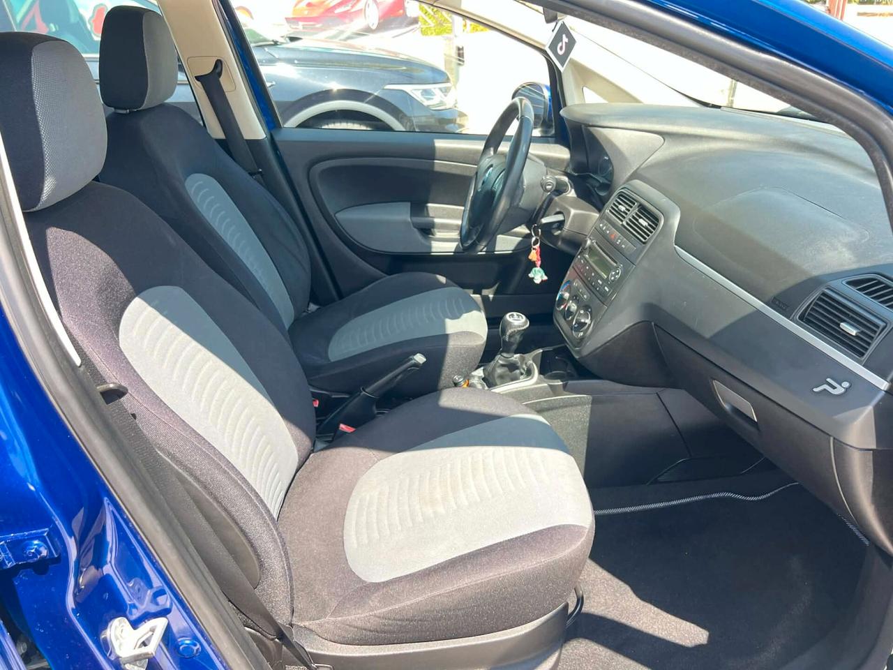 Fiat Grande Punto 1.3 MJT 90 CV -C.automatico- LEGGI NOTE