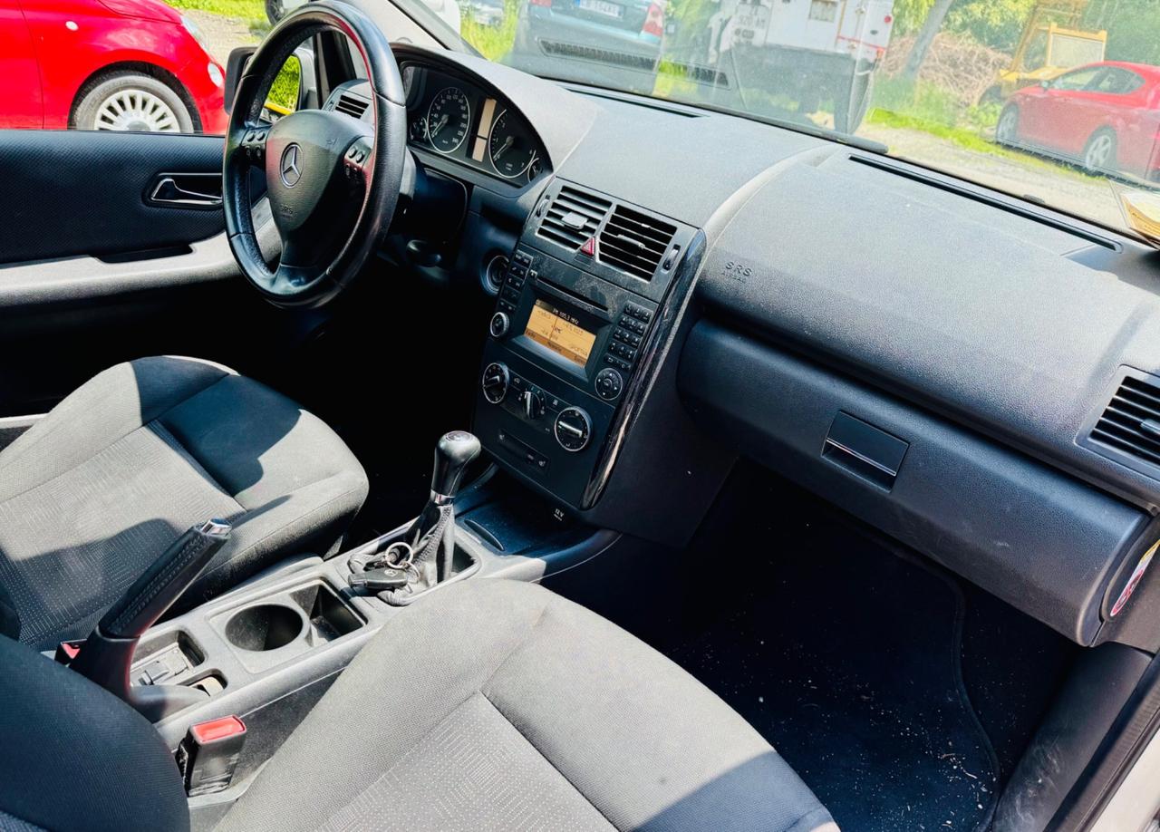 Mercedes-benz A 160 A 160 BlueEFFICIENCY Special Edition