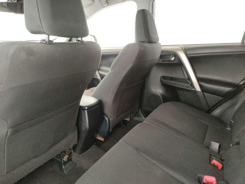 Toyota RAV4 RAV4 2.2 D-CAT A/T 4WD Style