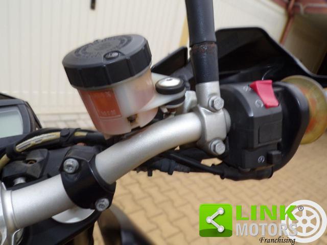 KTM 690 Duke R - Garanzia gratis con finanziamento!