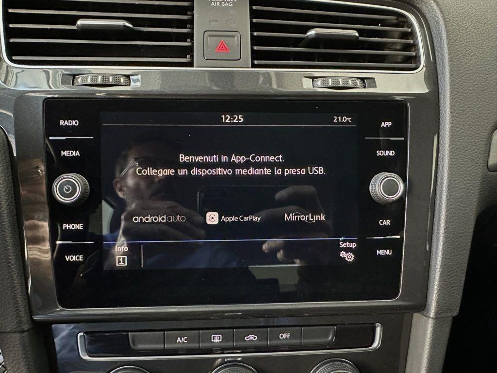 Volkswagen Golf 1.6 TDI 115 CV 5p. Business DSG - Carplay