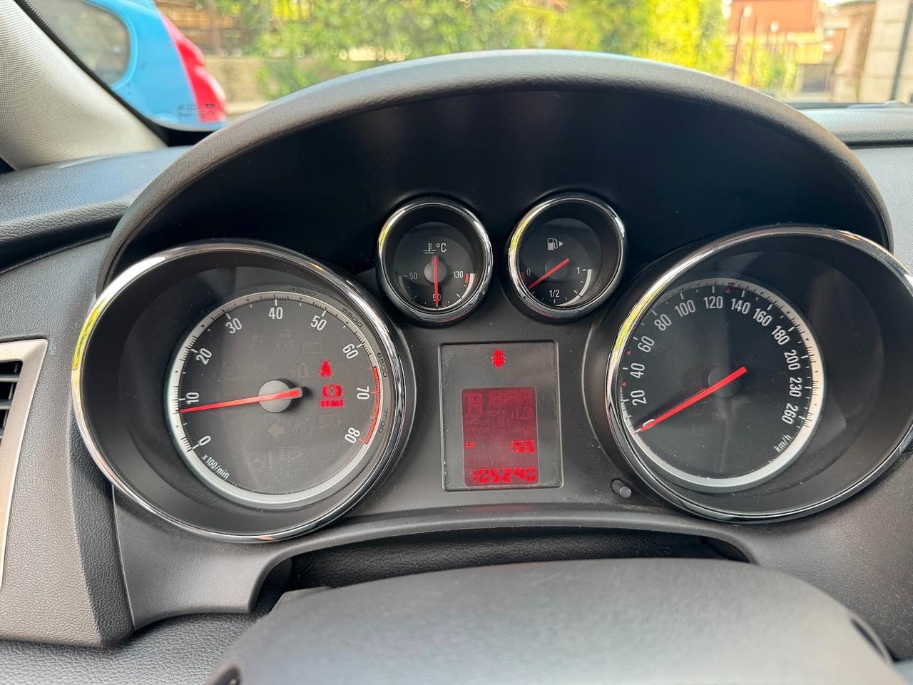 Opel Astra 1.4 100CV 5 porte