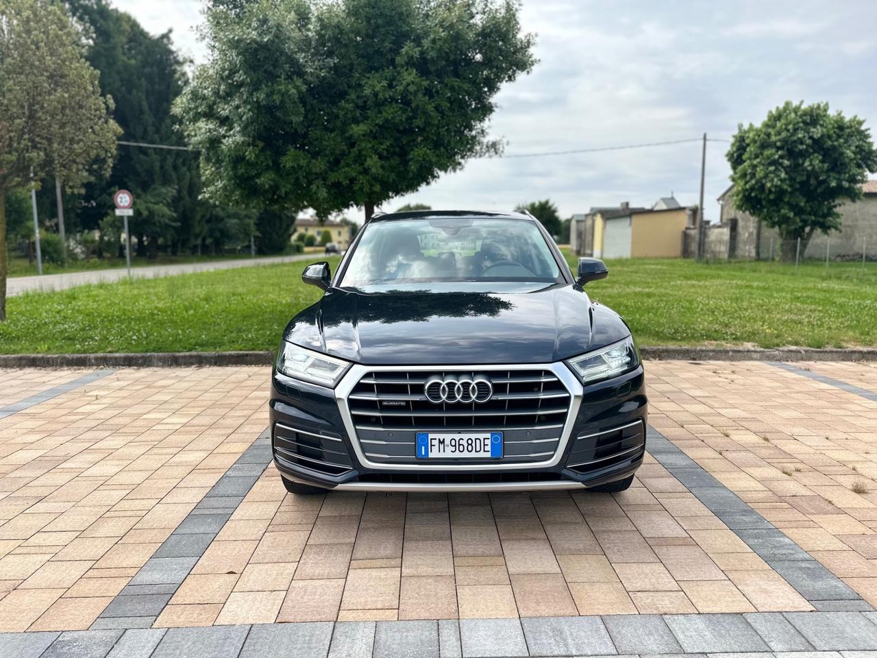 Audi Q5 2.0 TDI quattro S tronic Business