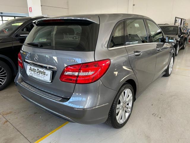 MERCEDES-BENZ B 200 CDI Premium