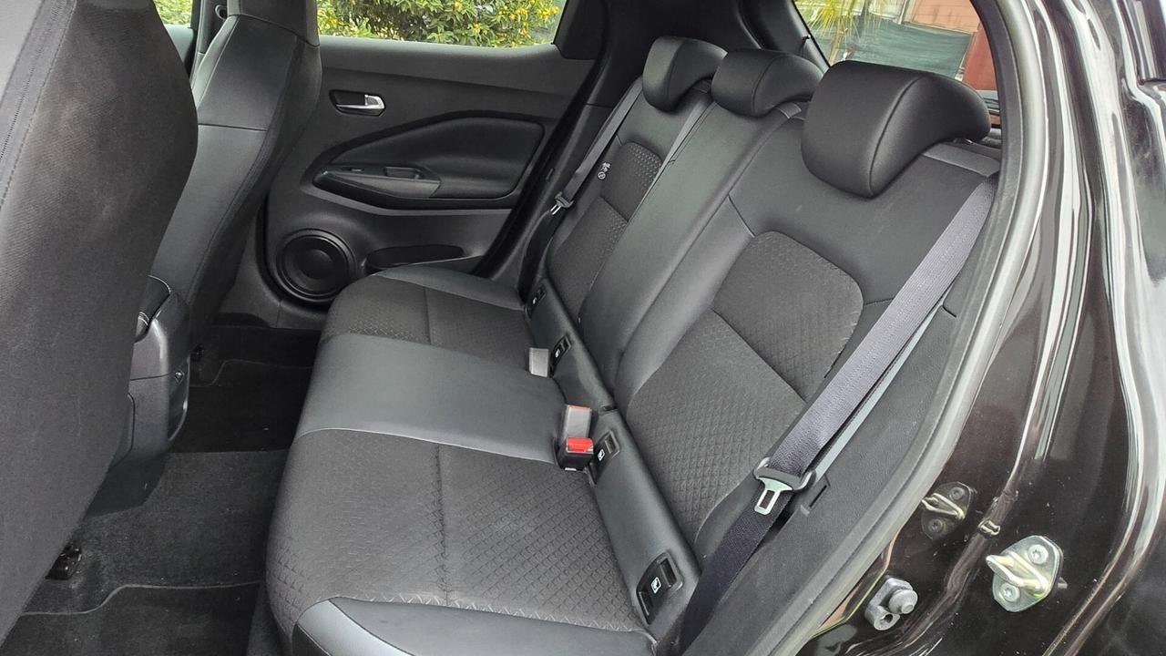 Nissan Juke 1.0 DIG-T 114 CV N-Connecta