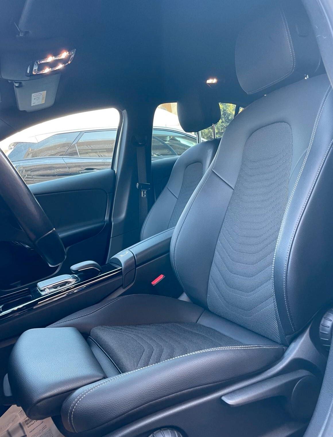 Mercedes-benz A 180 AMG Premium 2019