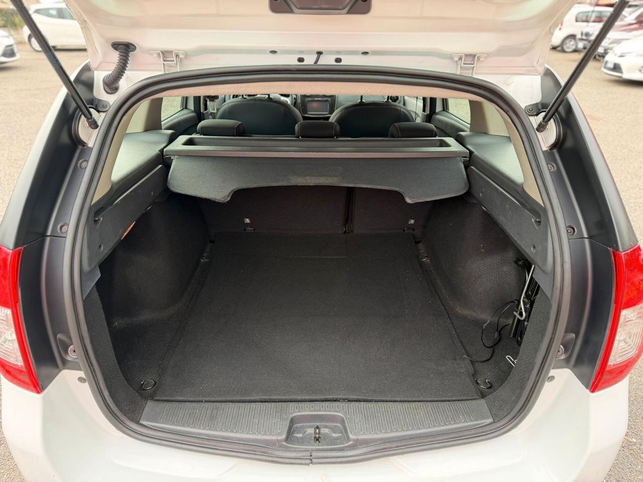 Dacia Logan MCV 1.5 dCi 8V 90CV Start&Stop Lauréate