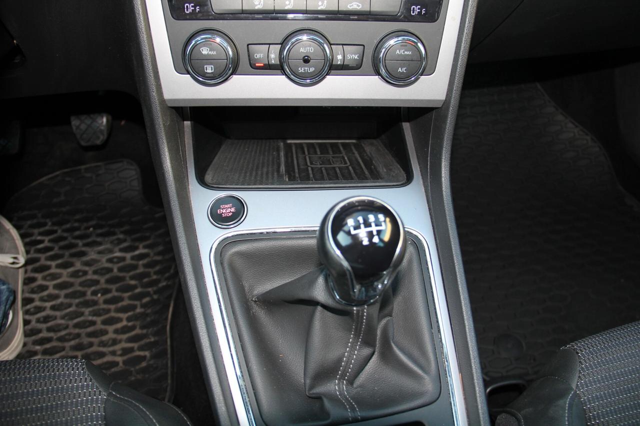 Seat Leon 1.6 TDI ST XCELLENCE (KW 85 - CV 115 Neopatentati)