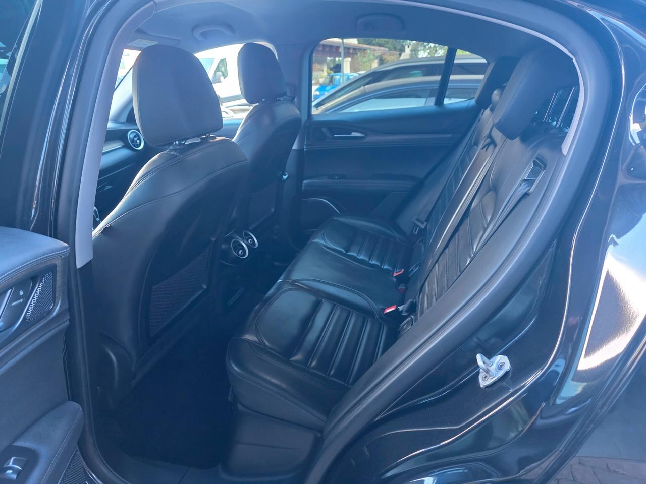 Alfa Romeo Stelvio 2.2 Turbodiesel 210 CV AT8 Q4 Veloce Tì