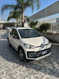 Volkswagen up! 1.0 75 CV 5p. cross up!
