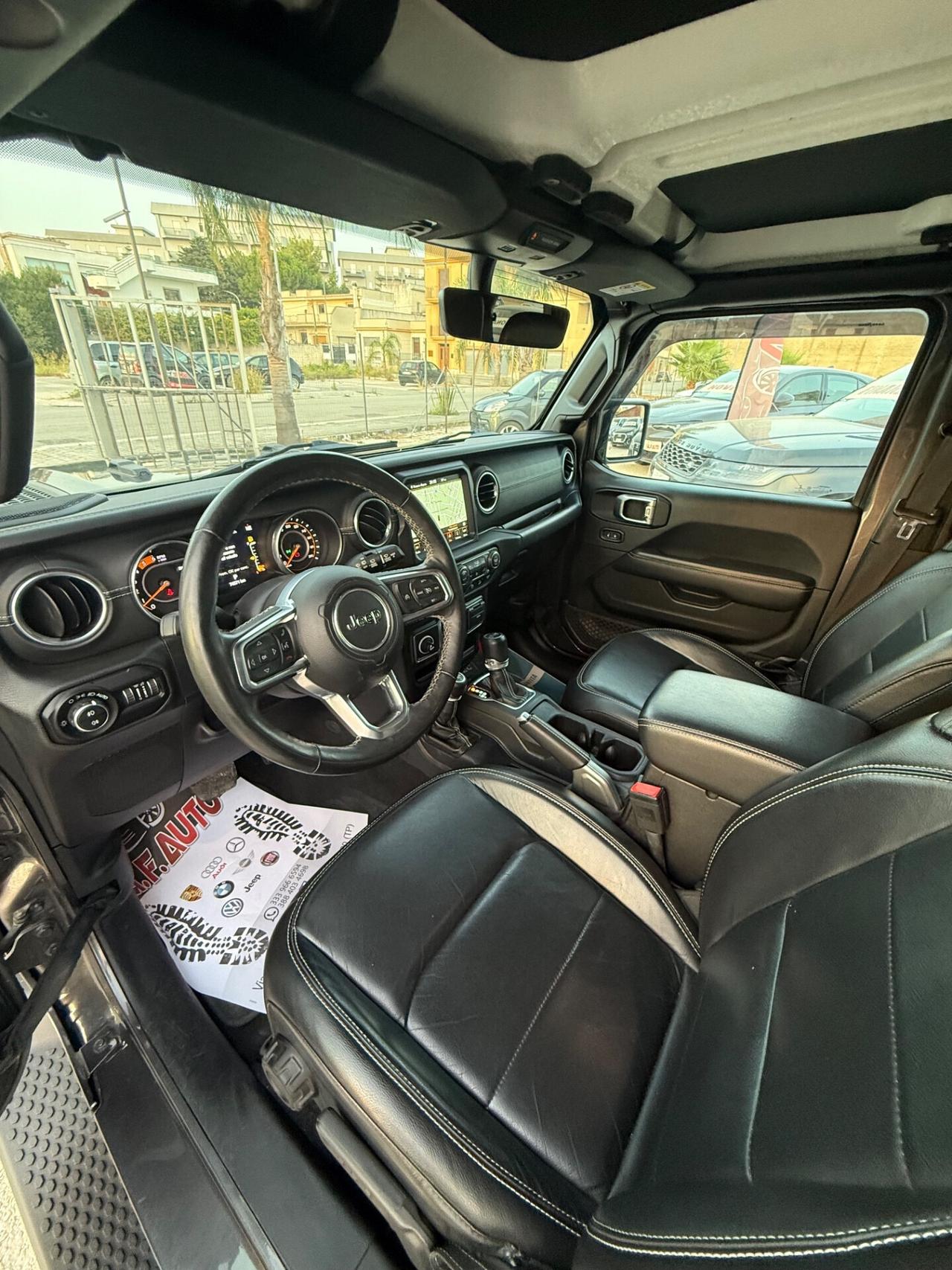 Jeep Wrangler Unlimited 2.2 Mjt II Sahara