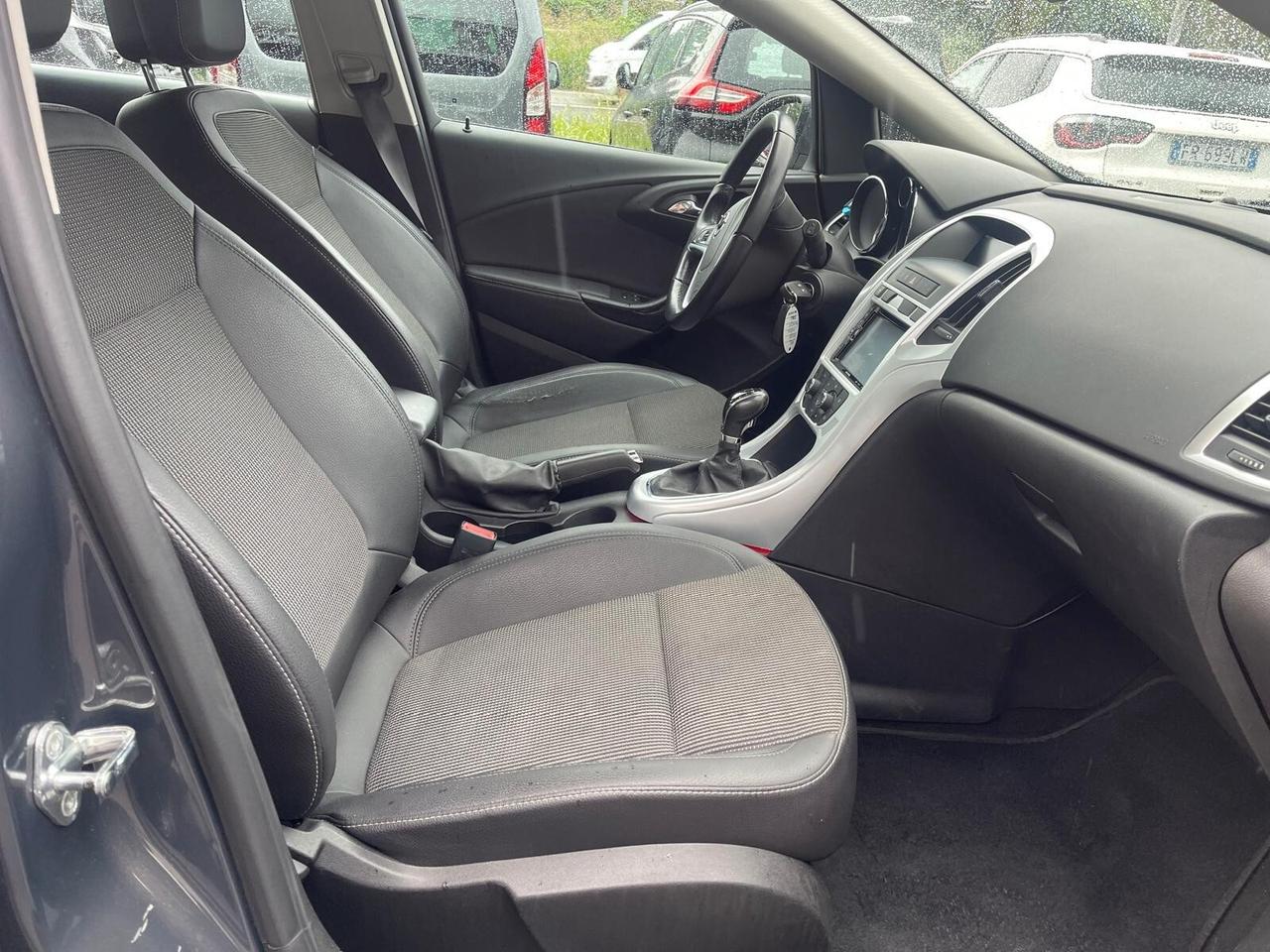 Opel Astra 1.4 Turbo 140CV 5 porte Cosmo