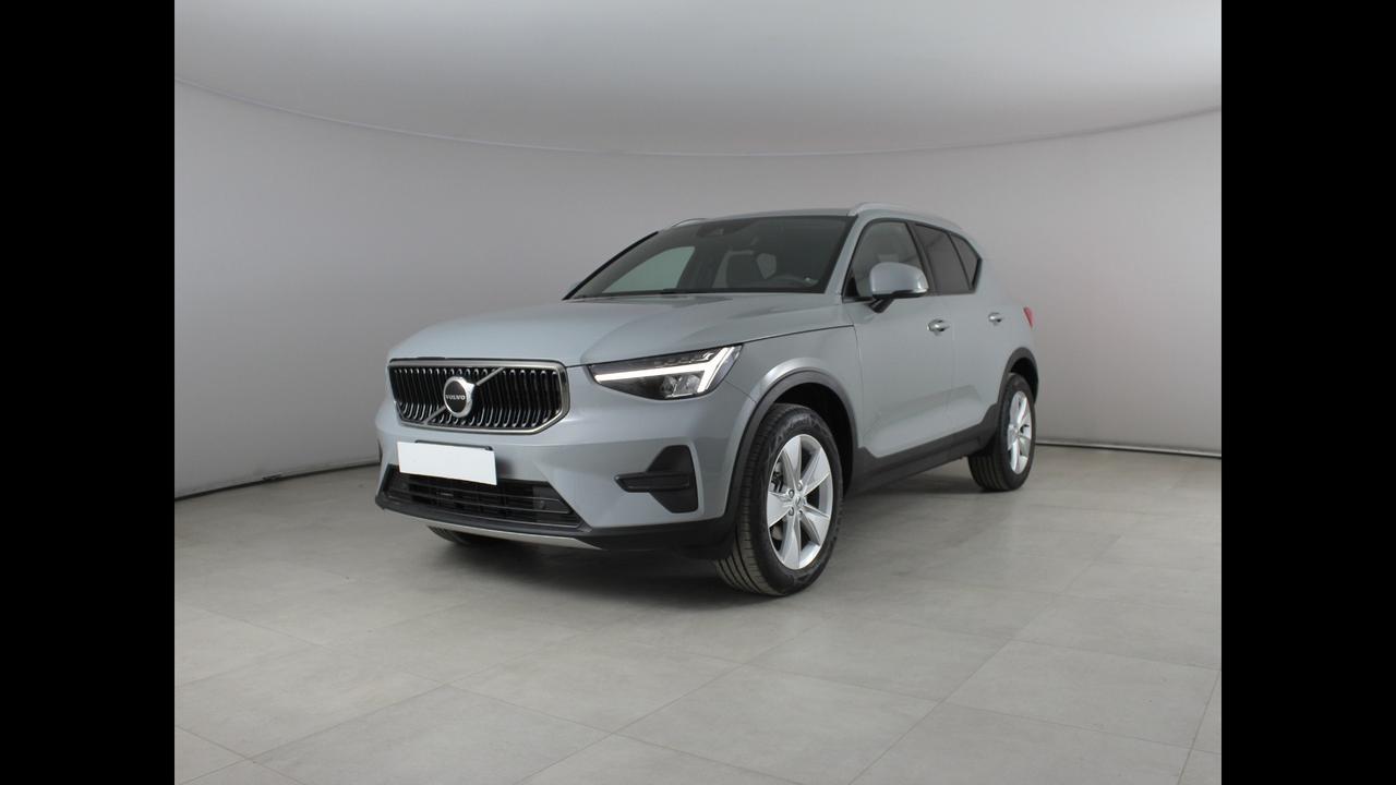 VOLVO XC40 Core T2 AUT