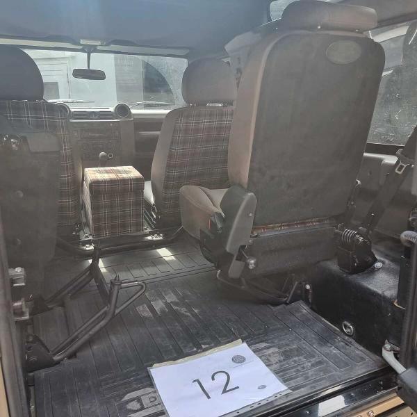 Land Rover Defender RESTORED 90 2.2 PUMA TD4- LIFE&STYLE