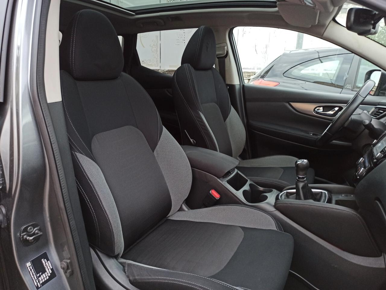 Nissan Qashqai 1.5 dCi 110 cv N-Connecta Tetto Panoramico