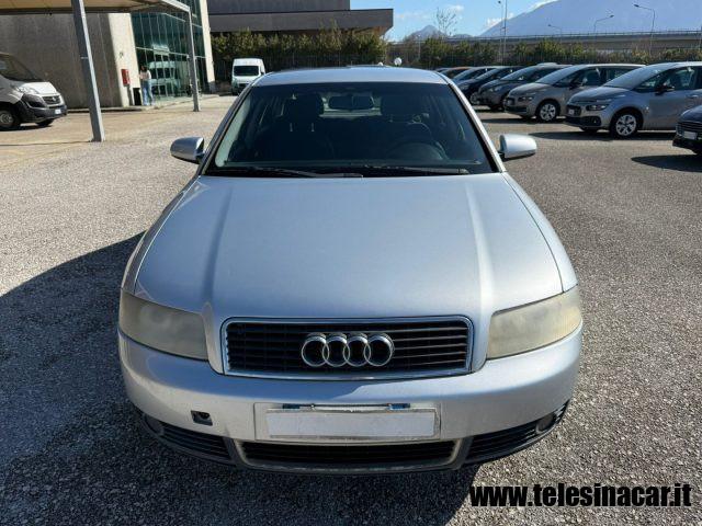 AUDI A4 1.9 TDI 130 CV