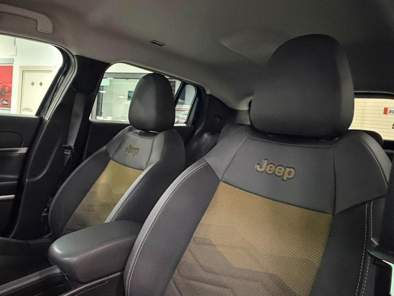 Jeep Avenger 1.2 Turbo 100 CV Summit