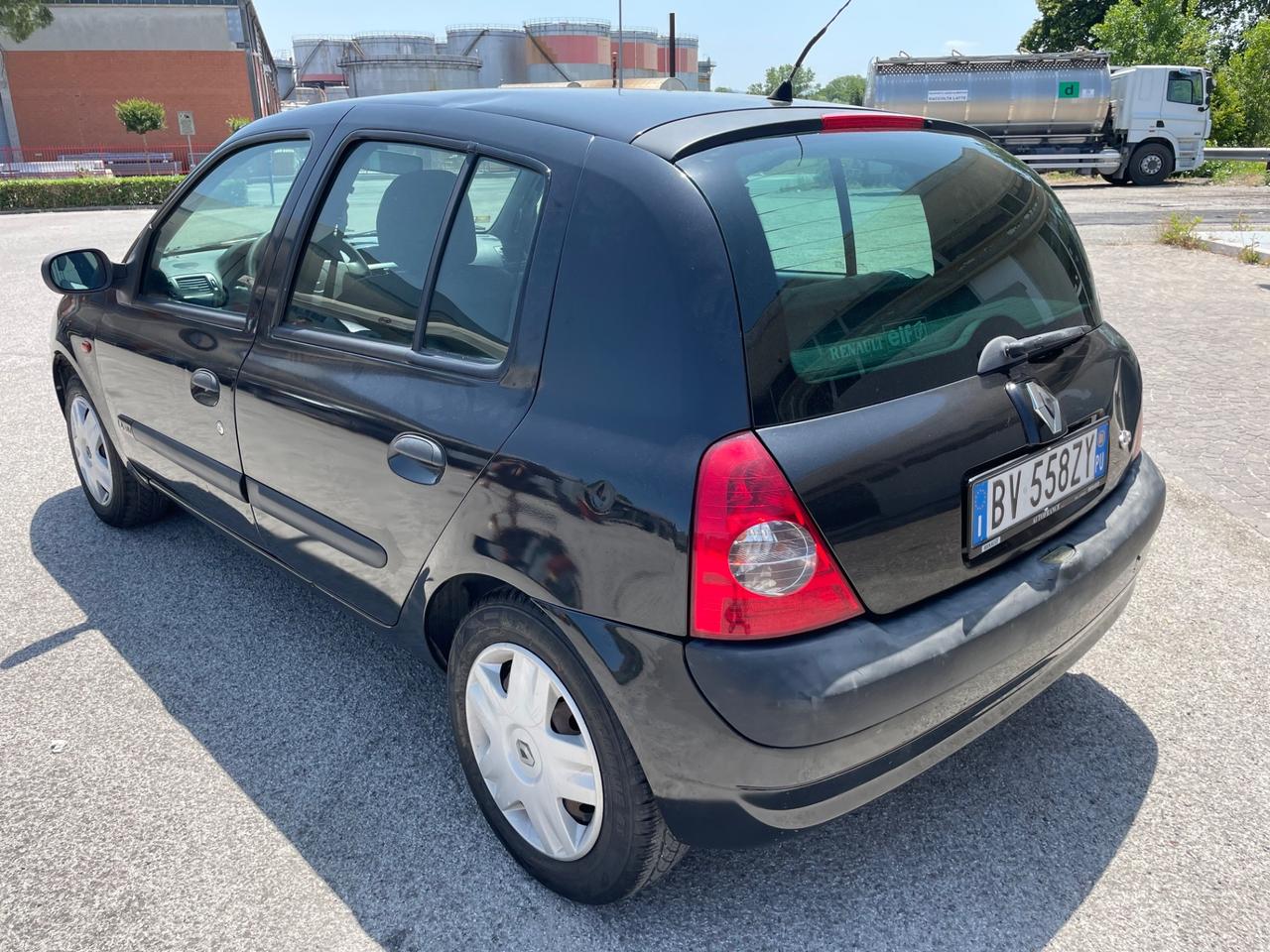 RENAULT CLIO 1.4 BENZINA 16V 5 PORTE 69.000 KM.